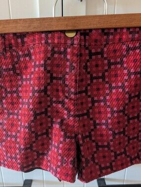 Tory Burch Burgundy and Black Textured Shorts. Tory Burch Size 2